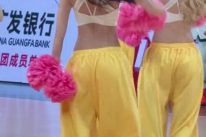 是你喜欢的那个女孩吗？